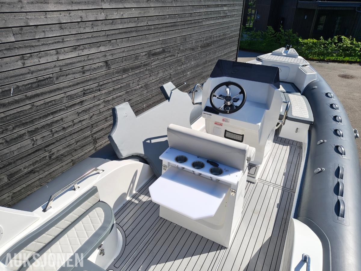 2026 NY - XL RIB båt 26 fot med mye utstyr